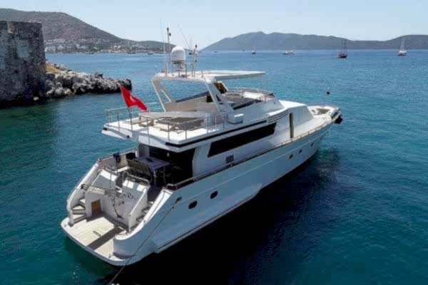 Bodrum Turgutreis Çıkışlı Günübirlik Motoryat Kiralama