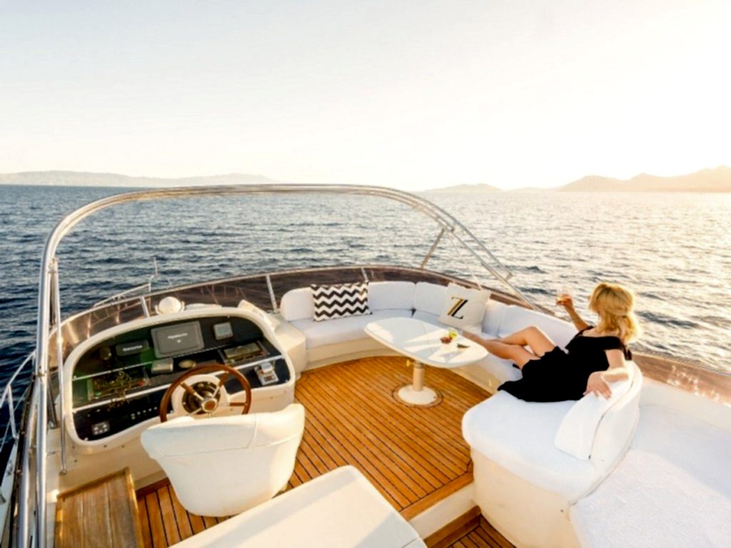 Zeynep Motoryat 22 m,6 Kişi