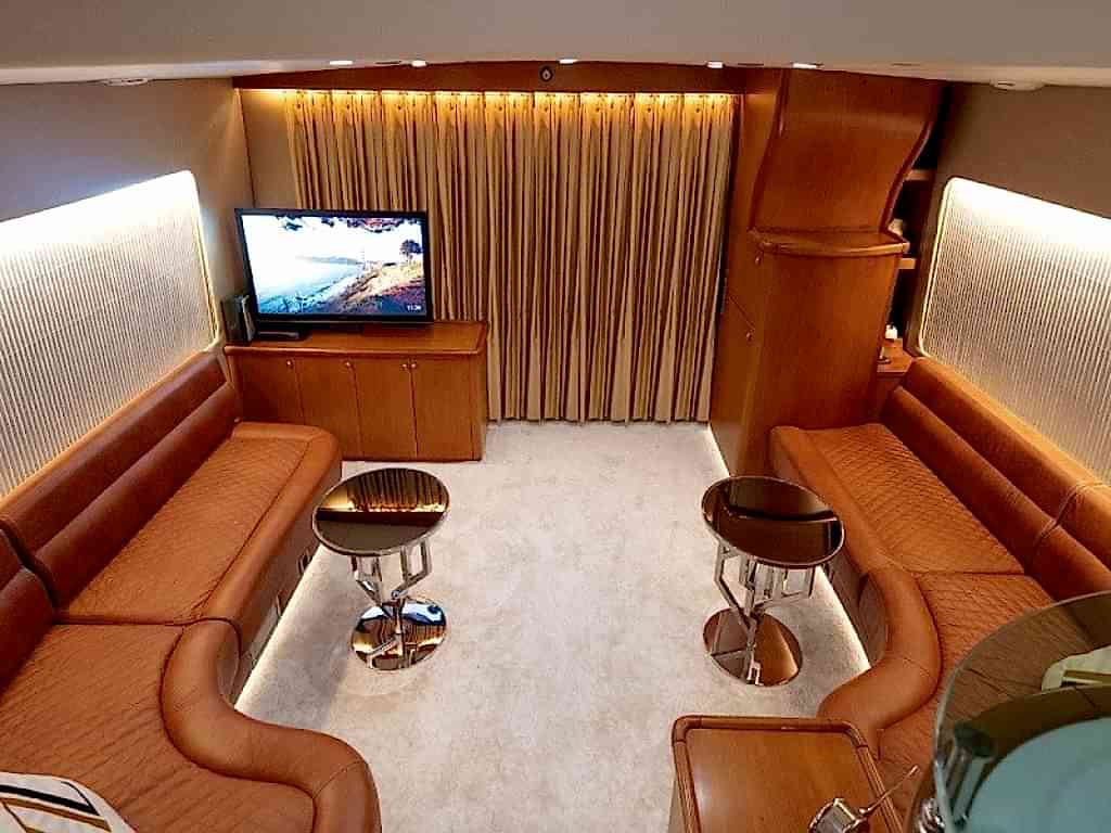 Zeynep Motoryat 22 m,6 Kişi