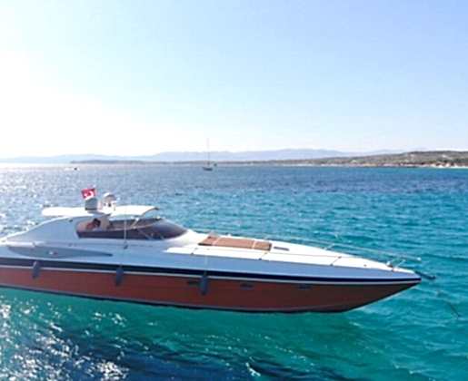 Motoryat Mito 17 mt,10 Kişi