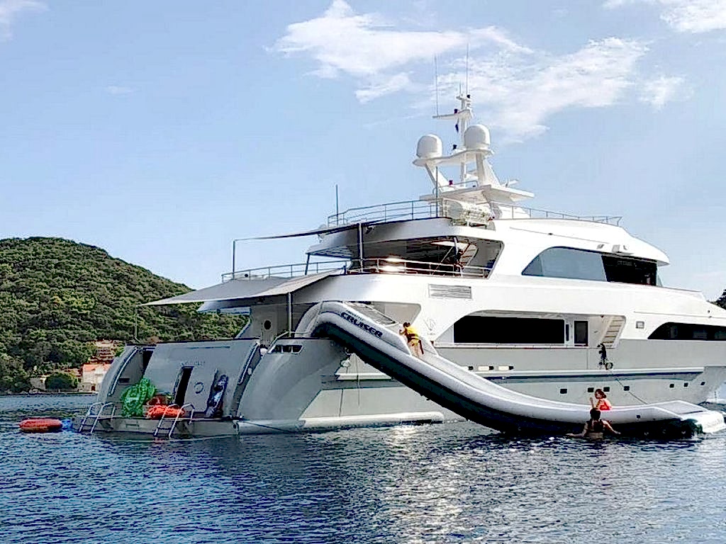 Ottowa IV Motoryat 40 mt,12 Kişi