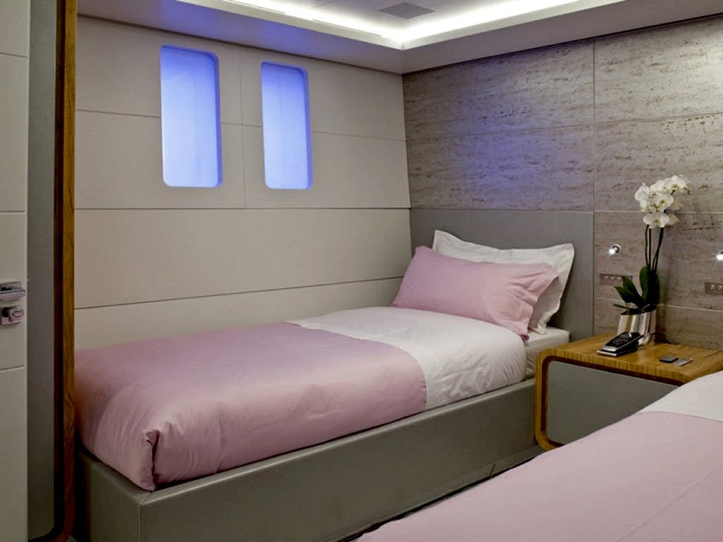 Sea Wolf Motoryat 41 mt,12 Kişi