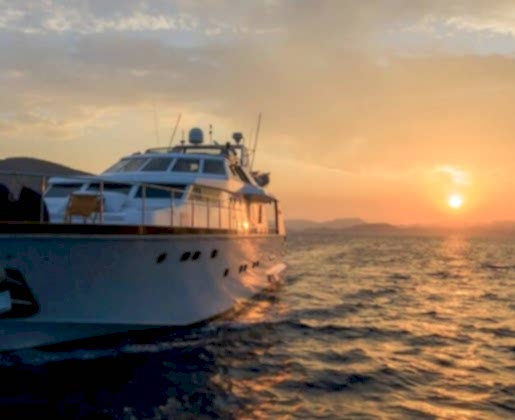 Motoryat London 23 mt,8 Kişi