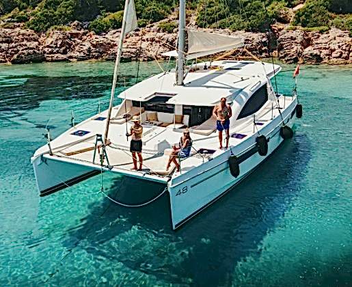 THE MONACO Bodrum 14 kişi kapasiteli Katamaran