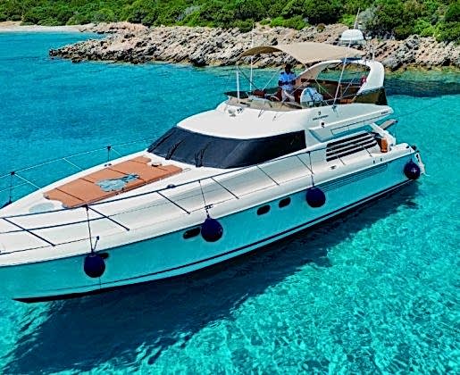 THE QUEEN Bodrum 12 kişi kapasiteli Motoryacht